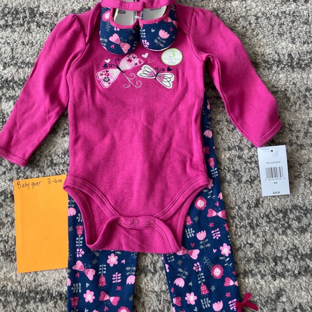 NWT BABY GEAR OUTFIT WITH SHOES